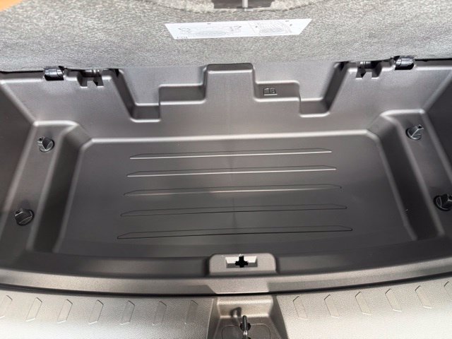 Used 2023 Chevrolet Traverse RS AWD/4WD image 35