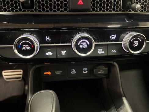 Used 2026 Honda Civic Sport image 31
