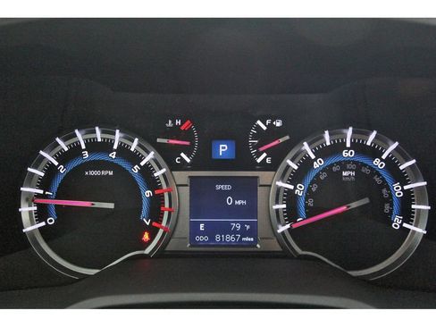 Used 2019 Toyota 4Runner TRD Off-Road AWD/4WD image 13