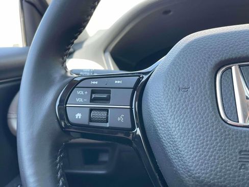 Used 2025 Honda HR-V EX-L image 23