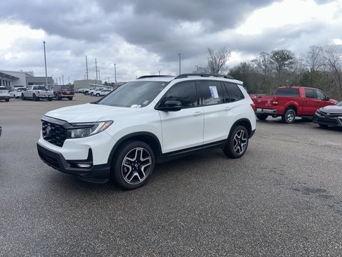 Used 2022 Honda Passport Elite image 5