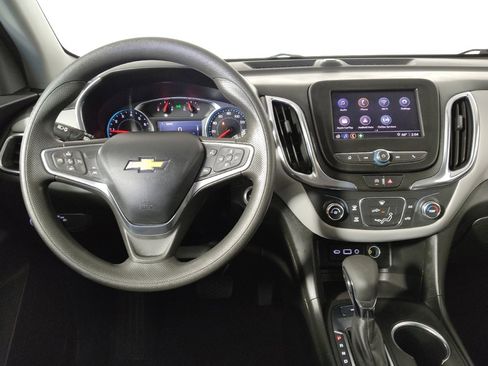 Used 2022 Chevrolet Equinox LS w/ LS Convenience Package image 22