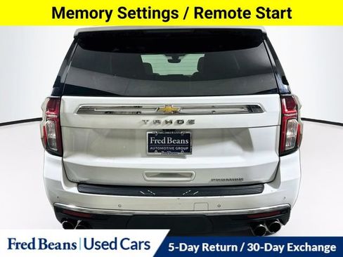 Used 2021 Chevrolet Tahoe Premier w/ Premium Package AWD/4WD image 9