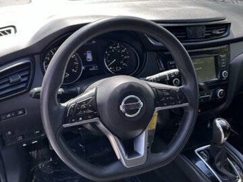 Used 2019 Nissan Rogue Sport S w/ Appearance Package image 12