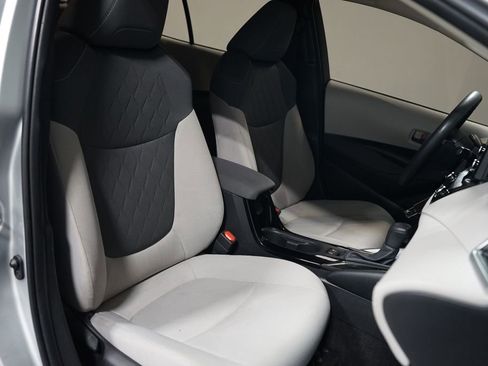 Used 2022 Toyota Corolla LE image 24