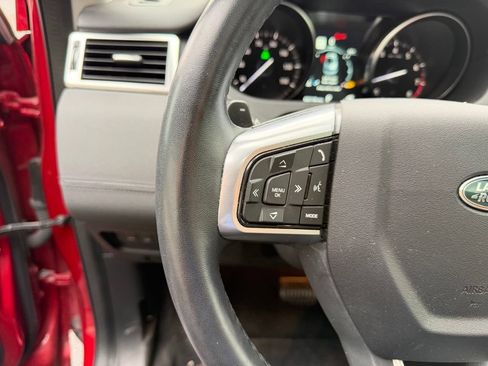 Used 2019 Land Rover Discovery Sport HSE AWD/4WD image 15