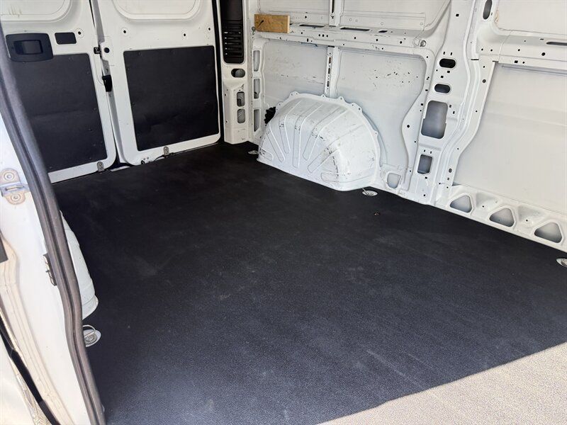 Used 2023 RAM ProMaster 1500 w/ Driver Convenience Group FWD image 29