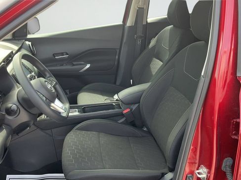 Certified 2024 Nissan Kicks SV FWD image 37