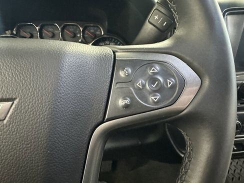 Used 2017 Chevrolet Silverado 1500 LT w/ All Star Edition AWD/4WD image 33