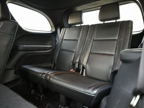 Used 2023 Dodge Durango GT image 32