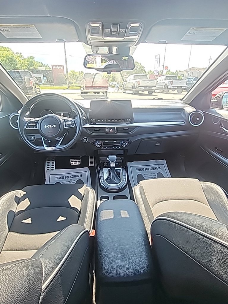 Used 2024 Kia Forte GT-Line w/ GT-Line Premium Package FWD image 12