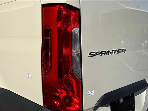 New 2025 Mercedes-Benz Sprinter 2500 image 5
