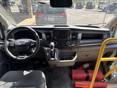 Used 2023 Ford Transit 350 Low Roof DRW AWD image 4