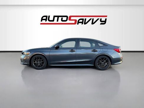 Used 2023 Honda Civic Sport image 4