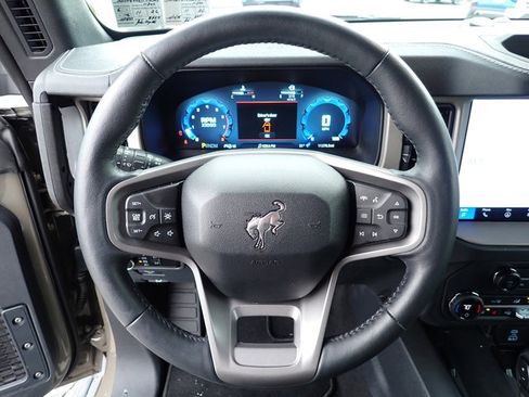 Certified 2025 Ford Bronco Outer Banks image 18