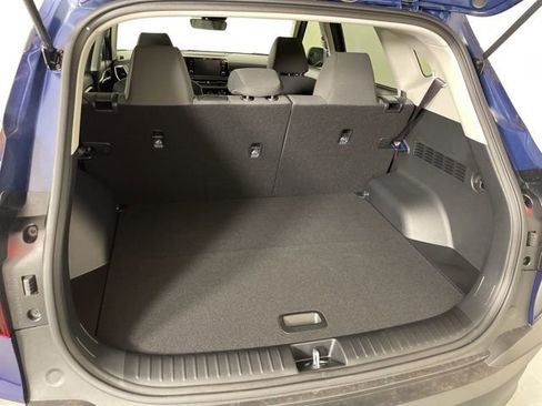 Used 2026 Kia Seltos LX image 33