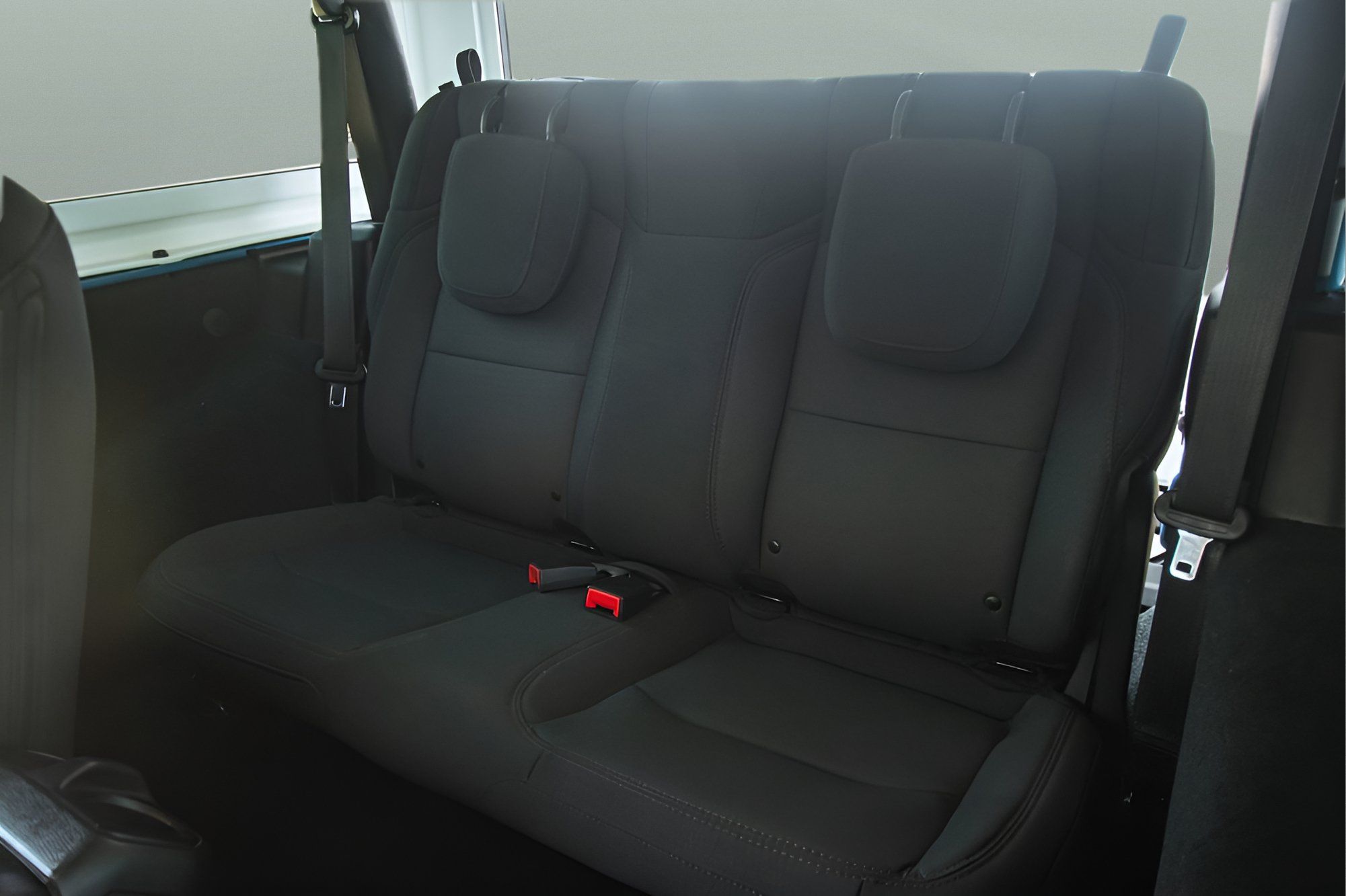Used 2023 Jeep Wrangler Sport AWD/4WD image 17