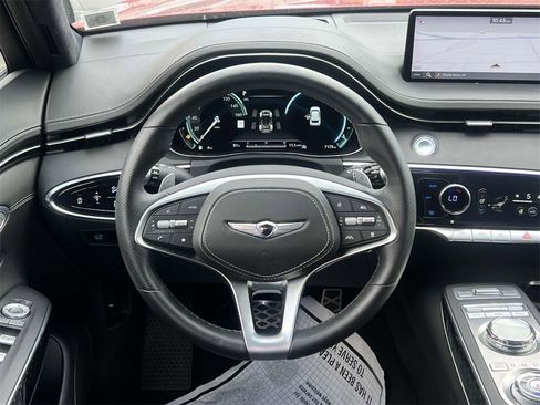 Used 2024 Genesis GV70 3.5T Sport w/ Sport Prestige Package image 14