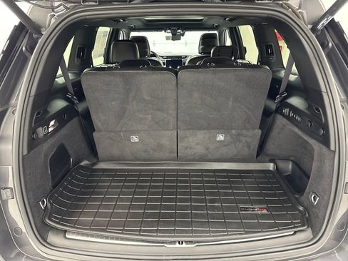 Used 2022 Jeep Grand Cherokee L Overland w/ Advanced Protech Group III image 28