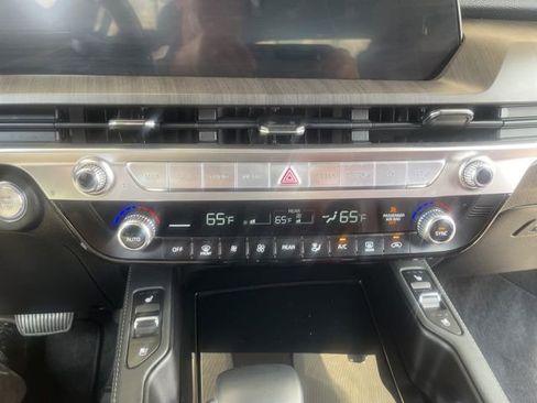 Used 2024 Kia Telluride EX FWD image 13