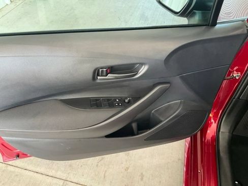 Used 2026 Toyota Corolla LE FWD image 4