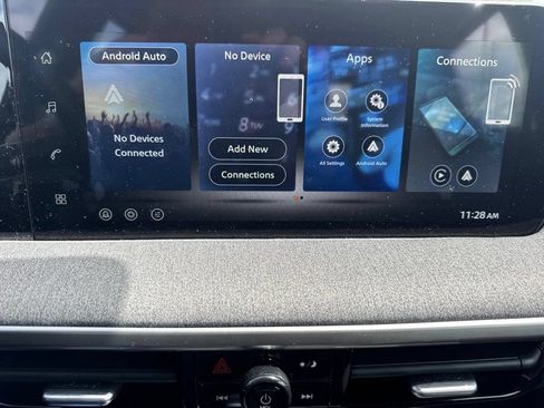 Used 2026 Nissan Kicks S FWD image 17