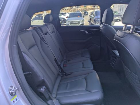 Used 2020 Audi Q7 3.0T Premium w/ Convenience Package image 28