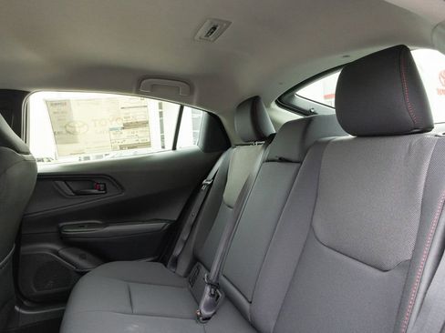 New 2026 Toyota Prius Plug-In Hybrid FWD image 9