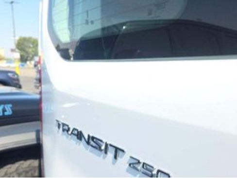 Used 2025 Ford Transit 250 Low Roof w/ Exterior Upgrade Package RWD image 12