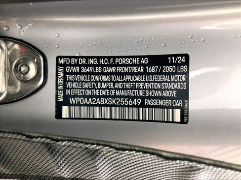 Used 2025 Porsche 718 Cayman RWD image 23