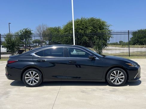 Used 2021 Lexus ES 350 w/ Premium Package FWD image 3