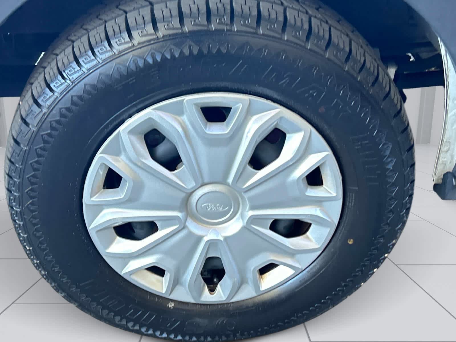 Used 2023 Ford Transit 350 XLT RWD image 9