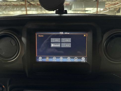 Used 2018 Jeep Wrangler Unlimited Sport S AWD/4WD image 20