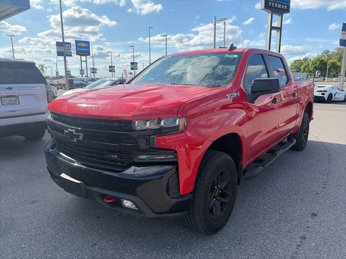 Used 2019 Chevrolet Silverado 1500 LT Trail Boss AWD/4WD image 2