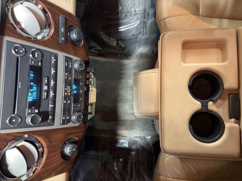 Used 2012 Ford F250 Lariat w/ Chrome Pkg AWD/4WD image 30