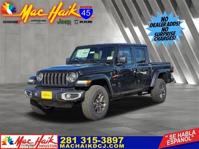 New 2024 Jeep Gladiator Sport