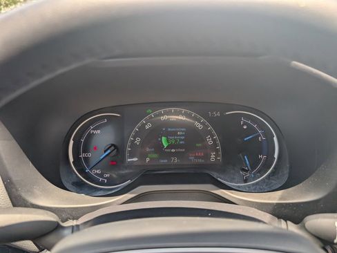 Used 2025 Toyota RAV4 XSE w/ Weather Package AWD/4WD image 17