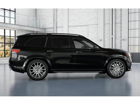 New 2026 Mercedes-Benz GLS 580 4MATIC image 17