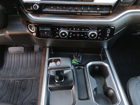 Used 2022 GMC Sierra 1500 SLT w/ SLT Premium Plus Package image 16