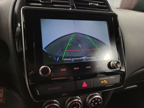 Used 2025 Mitsubishi Outlander Sport AWD image 17