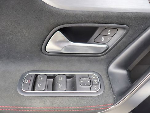 Used 2022 Mercedes-Benz CLA 35 AMG 4MATIC w/ AMG Performance Seat Package image 24