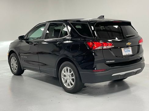 Used 2023 Chevrolet Equinox LT image 3