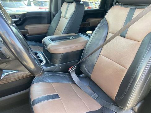 Used 2022 Chevrolet Silverado 2500 High Country w/ Z71 Off-Road Package image 15