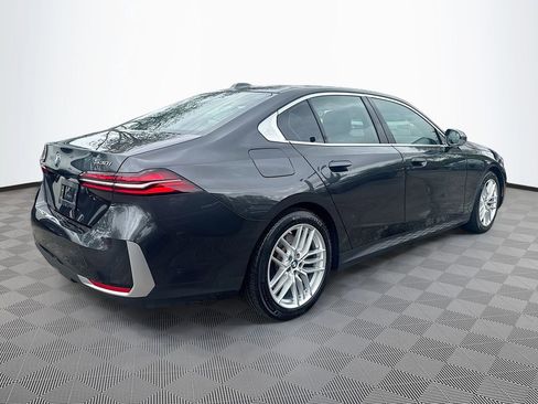 Used 2025 BMW 530i xDrive image 6