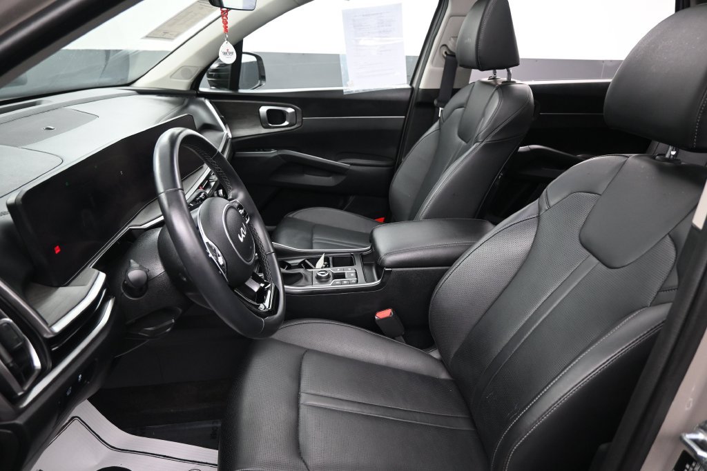 Used 2024 Kia Sorento X-Line EX AWD/4WD image 23