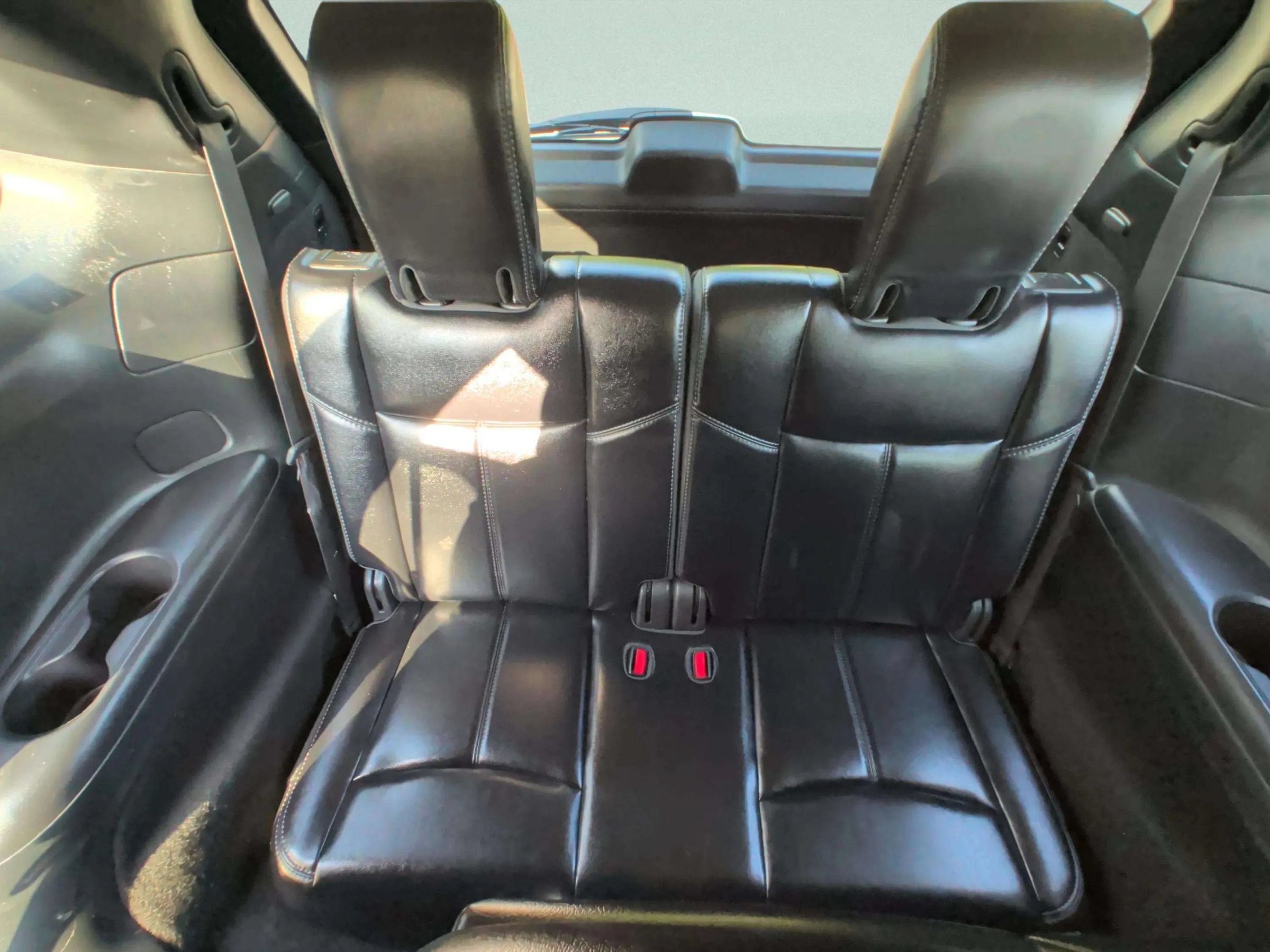 Used 2020 Nissan Pathfinder SL FWD image 34