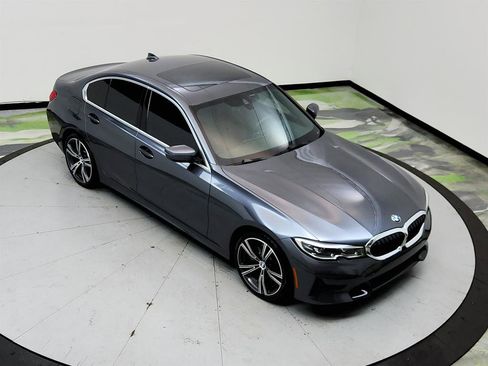 Used 2020 BMW 330i Sedan w/ Convenience Package RWD image 35