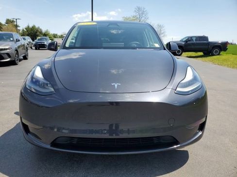 Used 2024 Tesla Model Y Performance AWD/4WD image 8