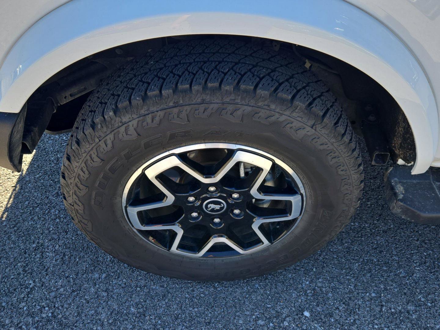 Used 2023 Ford Bronco Outer Banks AWD/4WD image 12