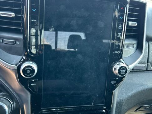 Used 2024 RAM 1500 Big Horn AWD/4WD image 4